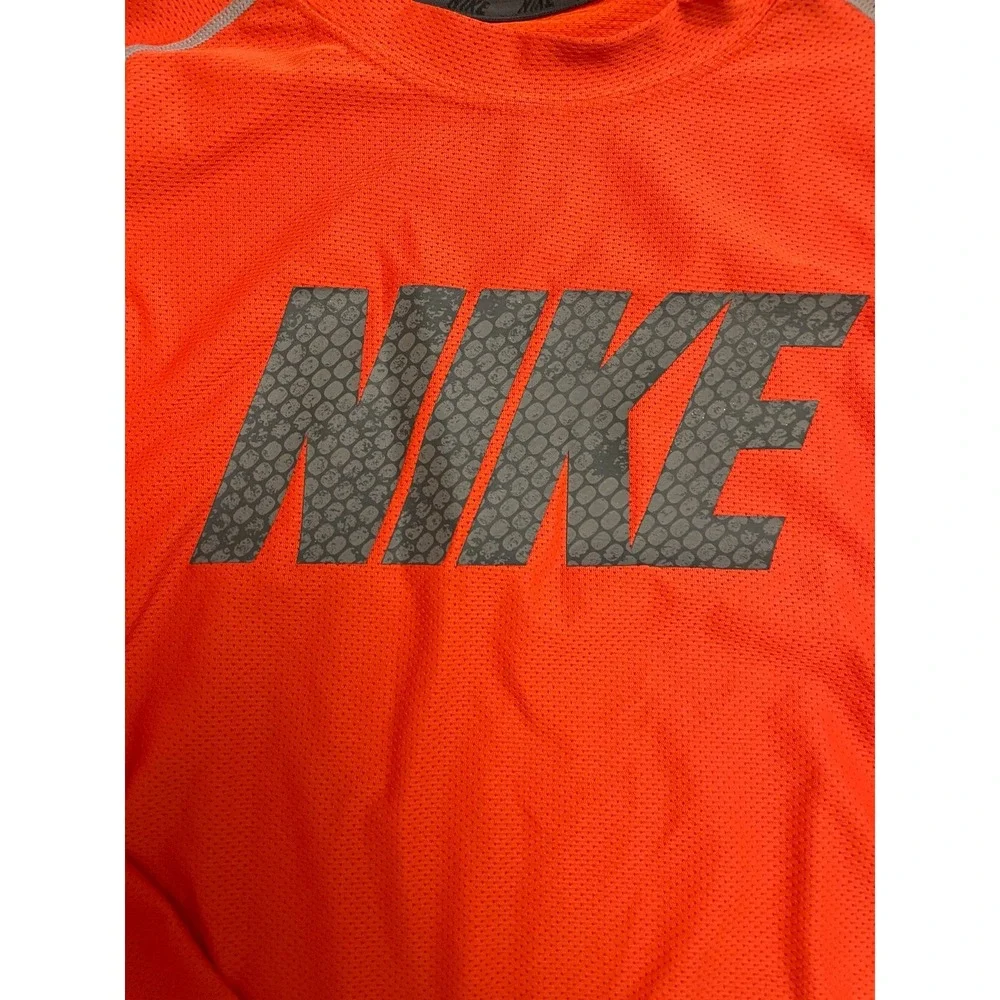 Nike drifit boy orange long sleeve shirt youth‎ large